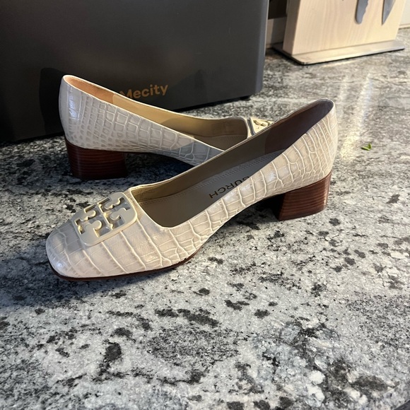 Tory Burch Square Toe Georgia Leather Ballet Flats In Brie Size 9M Women's - Picture 7 of 9